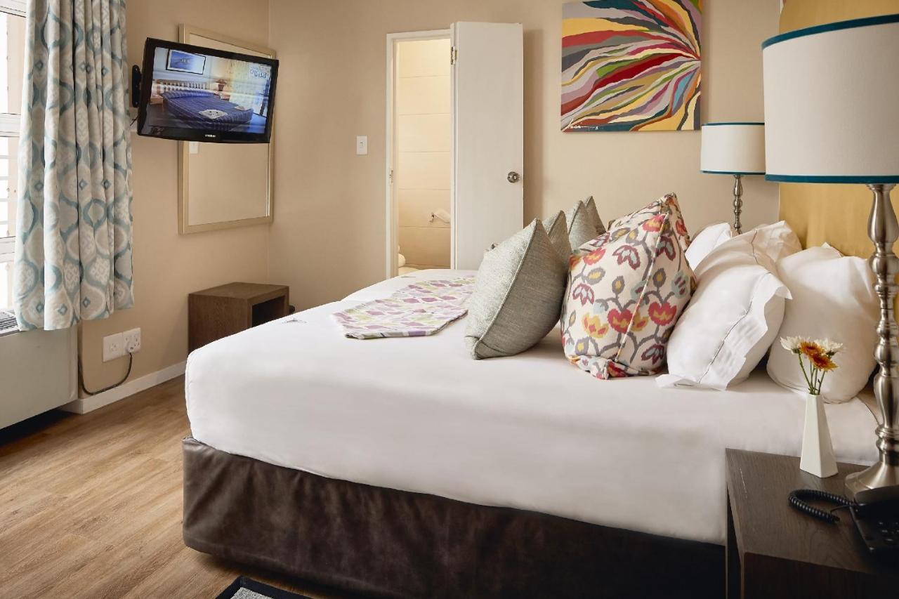 Hôtel First Group Oceanic à Durban Extérieur photo