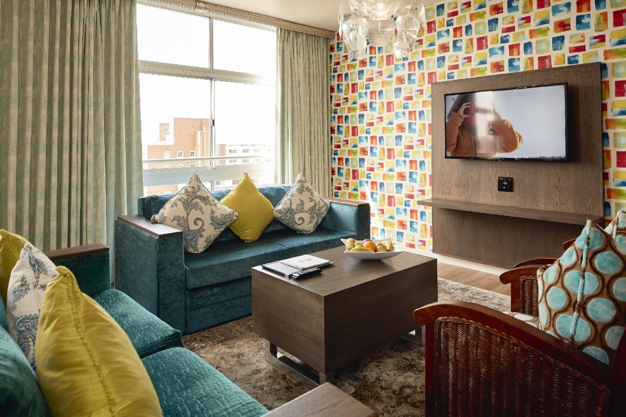 Hôtel First Group Oceanic à Durban Extérieur photo